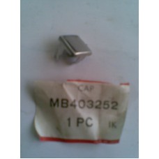 MB403252 MITSUBISHI GALANT BUMPER MOULDİNG CAP 